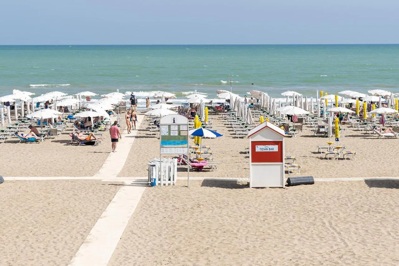 Hotel Tizian Beach Caorle